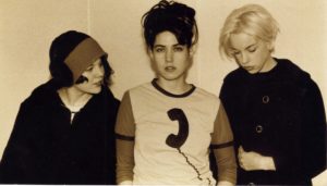 SOLD OUT – BIKINI KILL @ Locomotiv club